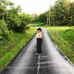 Meet your Posher, Kendra